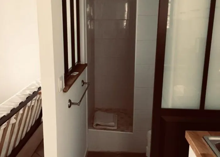 Calme Avec Parking *